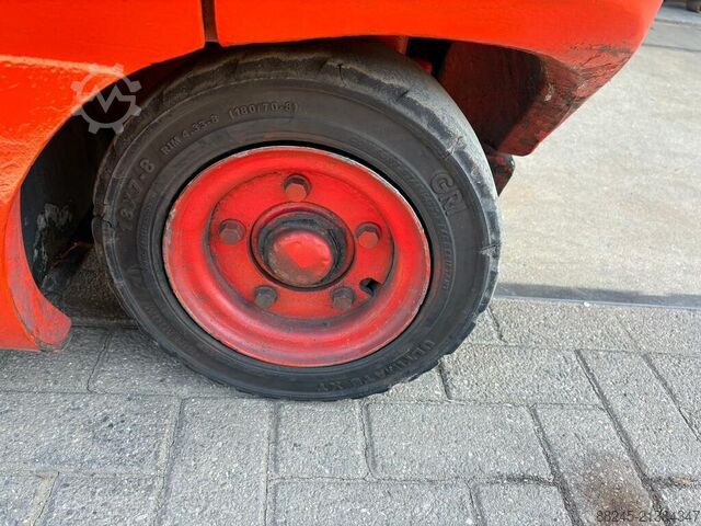 VS-22644 Electric triplex forklift truck Linde E30 LINDE E30