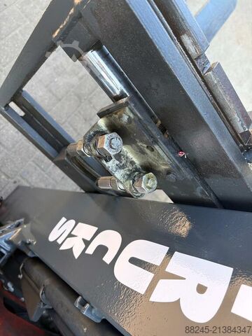 VS-22644 Electric triplex forklift truck Linde E30 LINDE E30