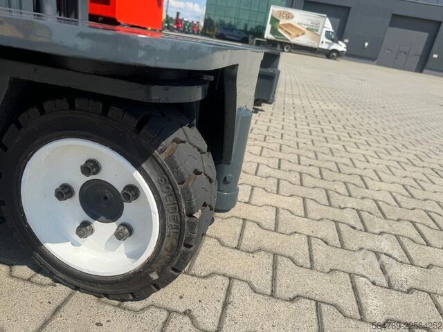 4-way forklift Combilift C3000GST / LPG /Triplex 8300 mm/Perfect