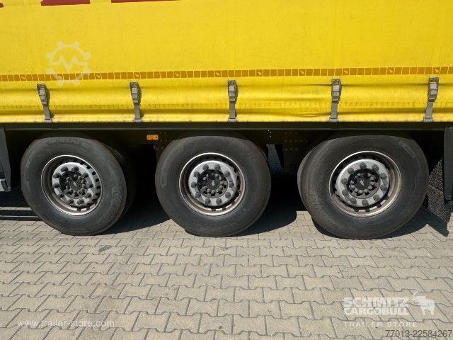 Auflieger mit Pritsche & Plane Schmitz Cargobull Curtainsider Standard