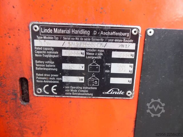 Electric 3-wheel forklift Linde E10