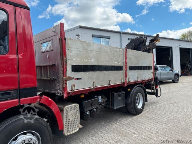 Kipper LKW MERCEDES-BENZ 1840 Actros 2Seiten-Kipper Kran Hiab 125-3 FunK