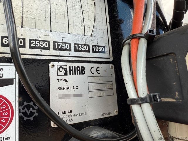 Kipper LKW MERCEDES-BENZ 1840 Actros 2Seiten-Kipper Kran Hiab 125-3 FunK