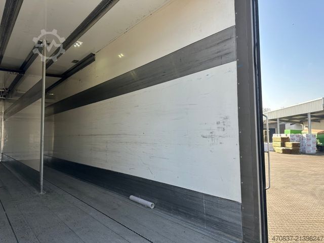 Refrigerated truck SCANIA P 280 / 6x2 / Carrier 1250 MT  / Länge 9,1 m