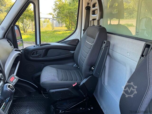 Kühltransporter IVECO Daily 35S16 Tiefkühlkoffer mit Ladebordwand