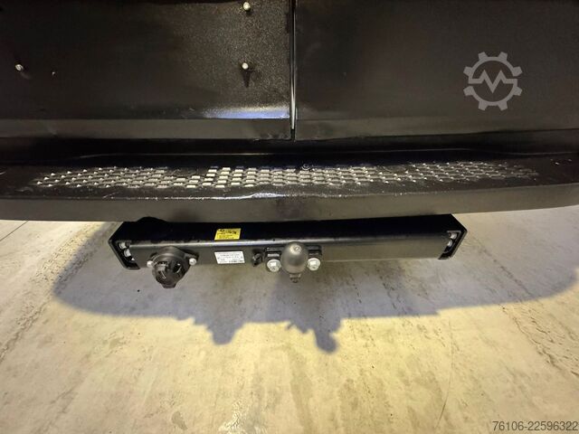 High top van IVECO Daily 50C18 Kastenwagen *Navi*Ahk**