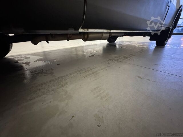 High top van IVECO Daily 50C18 Kastenwagen *Navi*Ahk**