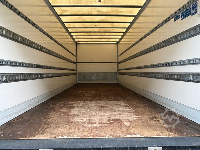 Box van IVECO Daily 72C18 Hi Matic Koffer mit Ladebordwand
