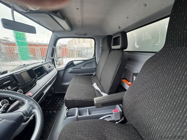 Box van FUSO Canter 7C18 Koffer mit Ladebordwand *Klima*