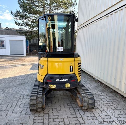 Mini excavator YANMAR VIO27-6 / 2019 BJ / 2.600 H / 2 x Löffel