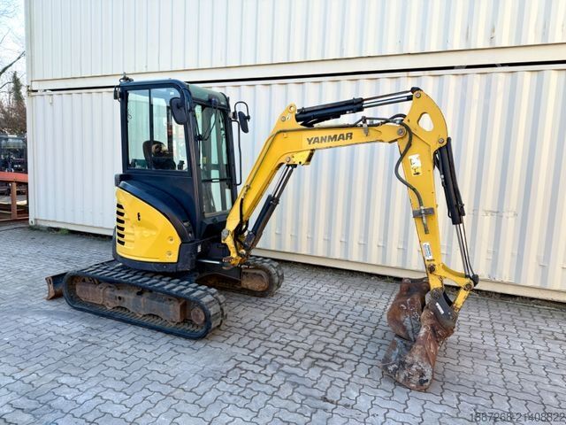 Mini excavator YANMAR VIO27-6 / 2019 BJ / 2.600 H / 2 x Löffel