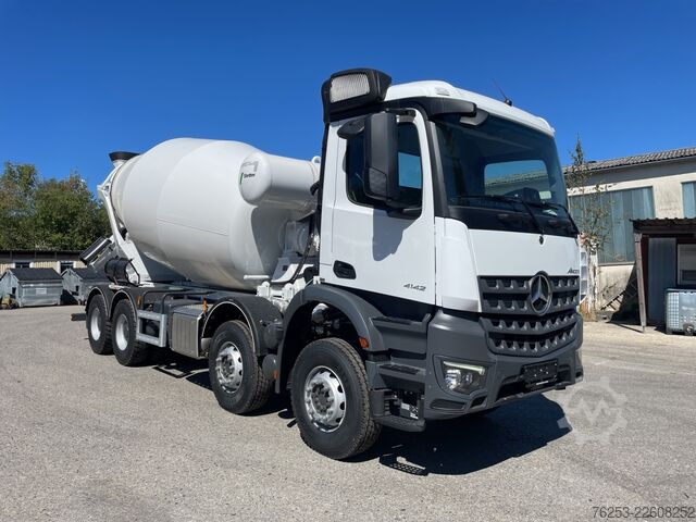 Concrete mixer truck Mercedes-Benz Arocs 4142 Betonmischer AUT Kam. SpurH