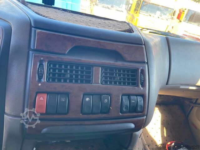 Standard-SZM DAF XF 105.460 MANUAL, RETARDER, EURO 5, FRIGO