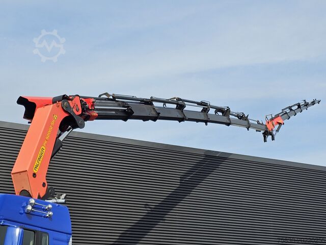 Crane truck MAN TGS 35.500 8x4-6 / PALFINGER 92 t/m CRANE +JIB