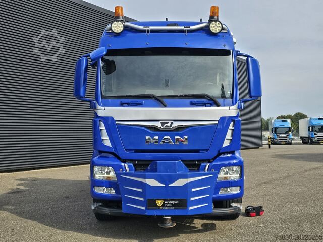 Crane truck MAN TGS 35.500 8x4-6 / PALFINGER 92 t/m CRANE +JIB