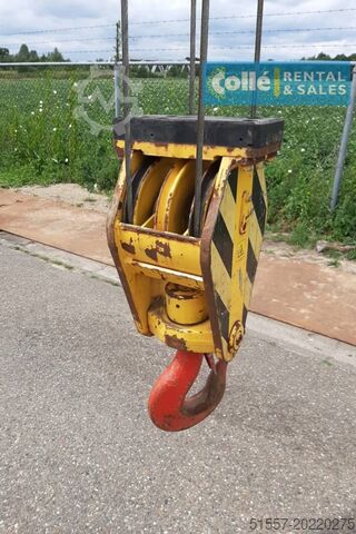 Mini crane Maeda CC1485 | 2015