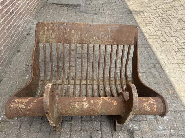 Bucket  Puinbak CW 30 1300 MM