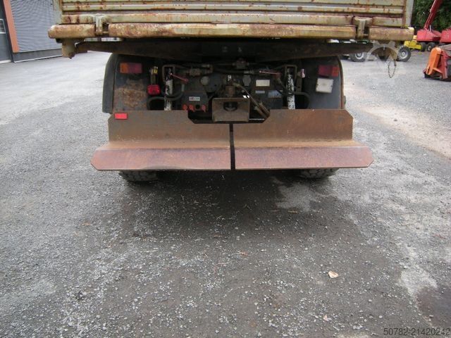 Dreiseitenkipper UNIMOG Unimog U1250 mit Kran