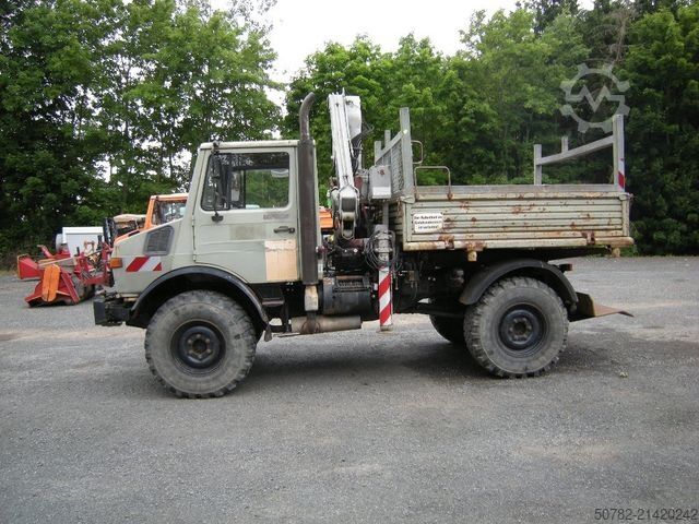 Dreiseitenkipper UNIMOG Unimog U1250 mit Kran