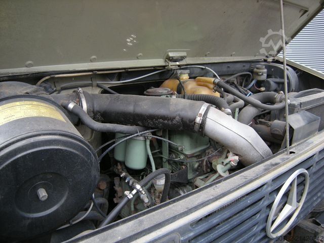 Dreiseitenkipper UNIMOG Unimog U1250 mit Kran