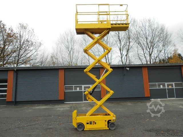 Work platform GENIE GS 1932, Scherenarbeitsbühne Genie 8 m