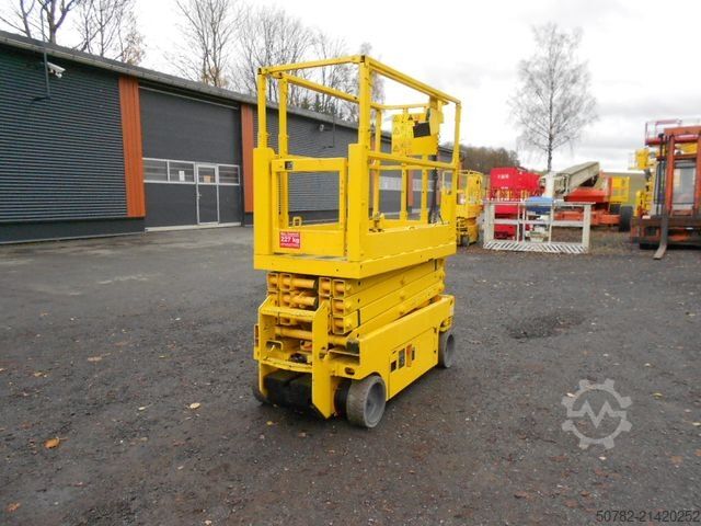 Work platform GENIE GS 1932, Scherenarbeitsbühne Genie 8 m