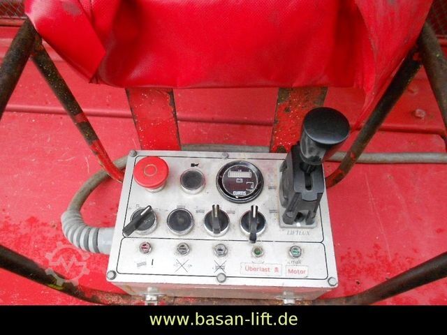 Work platform Liftlux SL172-18E2WD, Scherenbühne 19,2 m