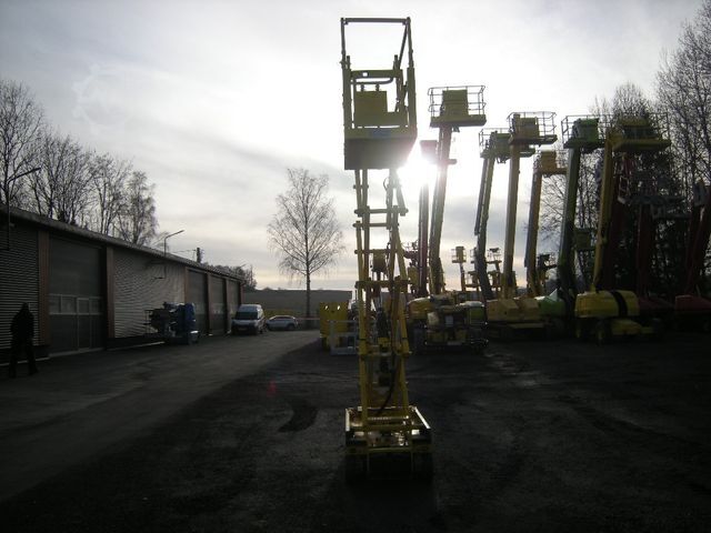 Work platform GENIE GS 1330, Genie mit neuen Batterien, 5,9 m