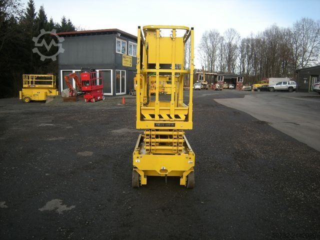 Work platform GENIE GS 1330, Genie mit neuen Batterien, 5,9 m