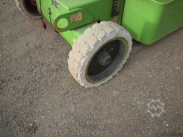 Work platform JLG JLG N40 E  Gelenkteleskoparbeitsbühne 14 m