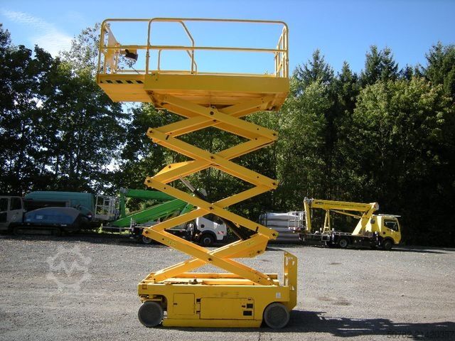 Work platform GENIE GS 2646, Scherenarbeitsbühne Genie 9,9 m