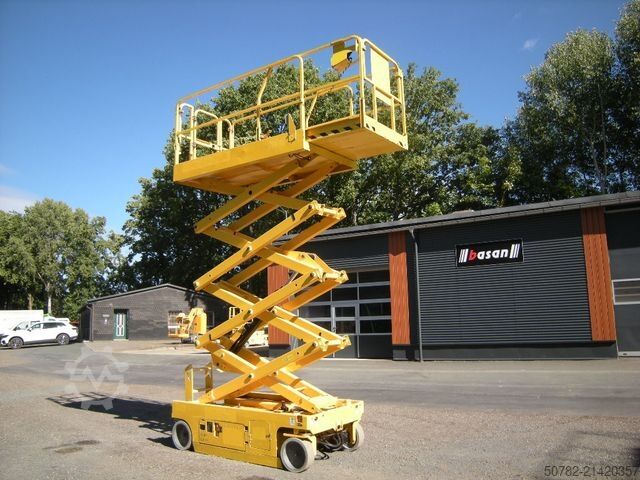 Work platform GENIE GS 2646, Scherenarbeitsbühne Genie 9,9 m