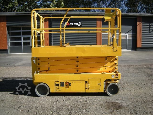 Work platform GENIE GS 2646, Scherenarbeitsbühne Genie 9,9 m