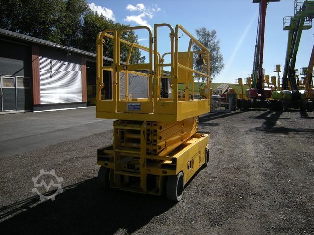 Work platform GENIE GS 2646, Scherenarbeitsbühne Genie 9,9 m