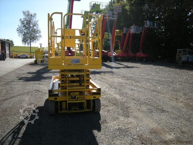 Work platform GENIE GS 2646, Scherenarbeitsbühne Genie 9,9 m