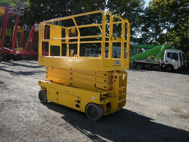 Work platform GENIE GS 2646, Scherenarbeitsbühne Genie 9,9 m