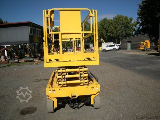 Work platform GENIE GS 2646, Scherenarbeitsbühne Genie 9,9 m