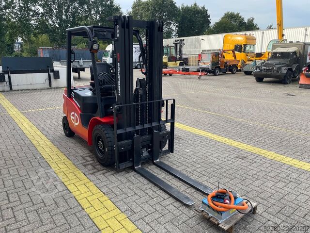 Gabelstapler EP EFL 253