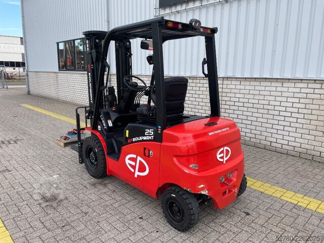 Gabelstapler EP EFL 253