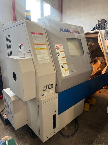 CNC lathe DOOSAN Puma 300MC