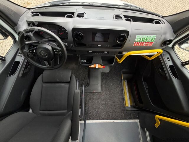 Kleinbus MERCEDES-BENZ Sprinter 311 Cdi 9Sitze Rollstuhllift Klima Navi