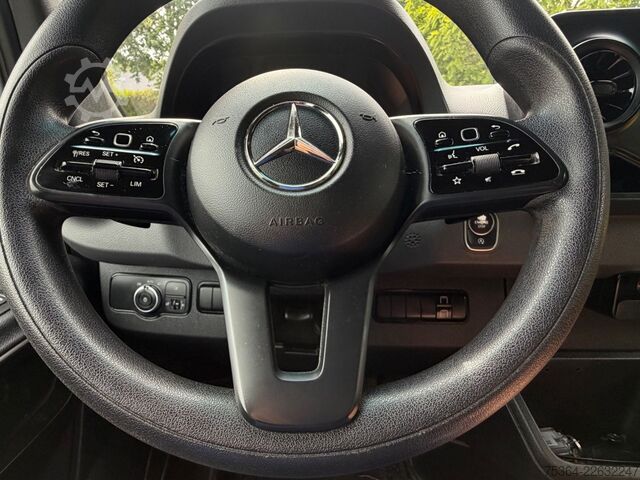Kleinbus MERCEDES-BENZ Sprinter 311 Cdi 9Sitze Rollstuhllift Klima Navi