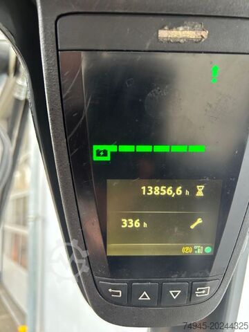 Electric 4-wheel forklift Linde E20PL -02 EVO