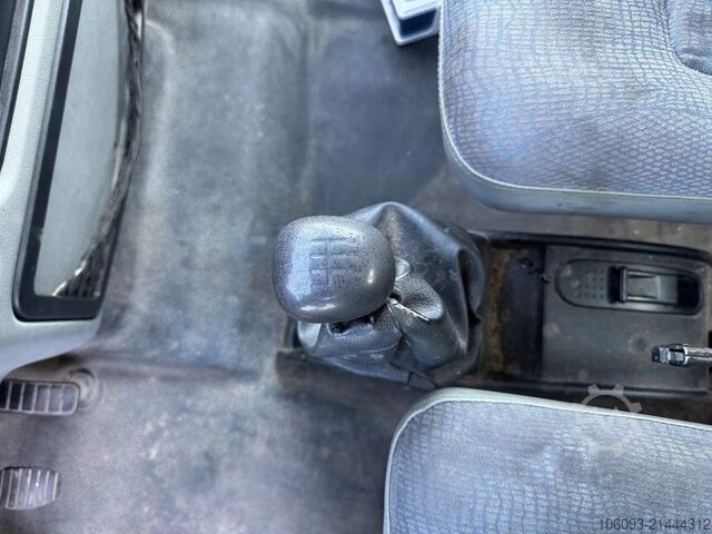 BE-SZM Renault Mascott 150 BE icm  Veldhuizen dieplader