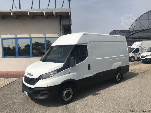 Panel van IVECO DAILY 35S14 V FURGONE