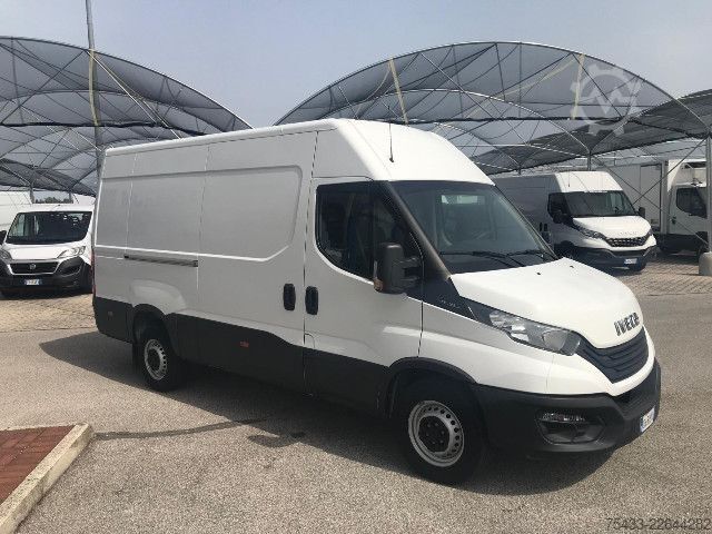 Panel van IVECO DAILY 35S14 V FURGONE