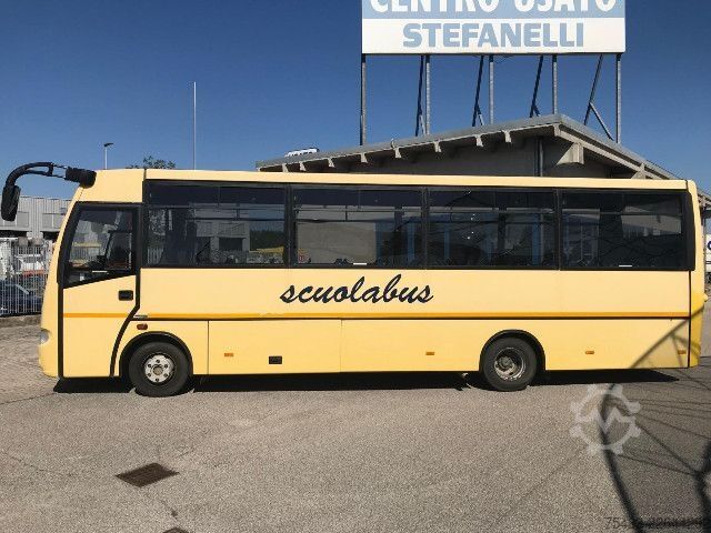 Bus Mercedes-Benz ATEGO SITCAR SCUOLABUS 54+3+1