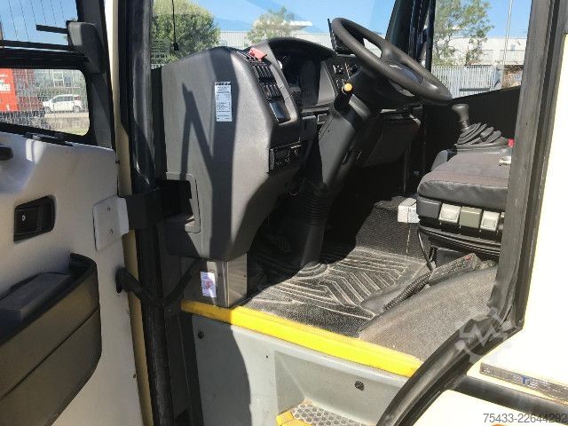 Bus Mercedes-Benz ATEGO SITCAR SCUOLABUS 54+3+1