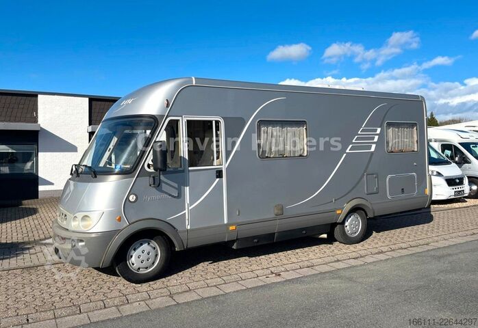 Integriertes Wohnmobil HYMER/ERIBA B 614 - Festbett- Klima -  - Solar -
