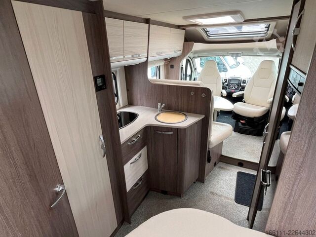 Teilintegriertes Wohnmobil BÜRSTNER Nexxo T 660 - Festbett -  - Klima -
